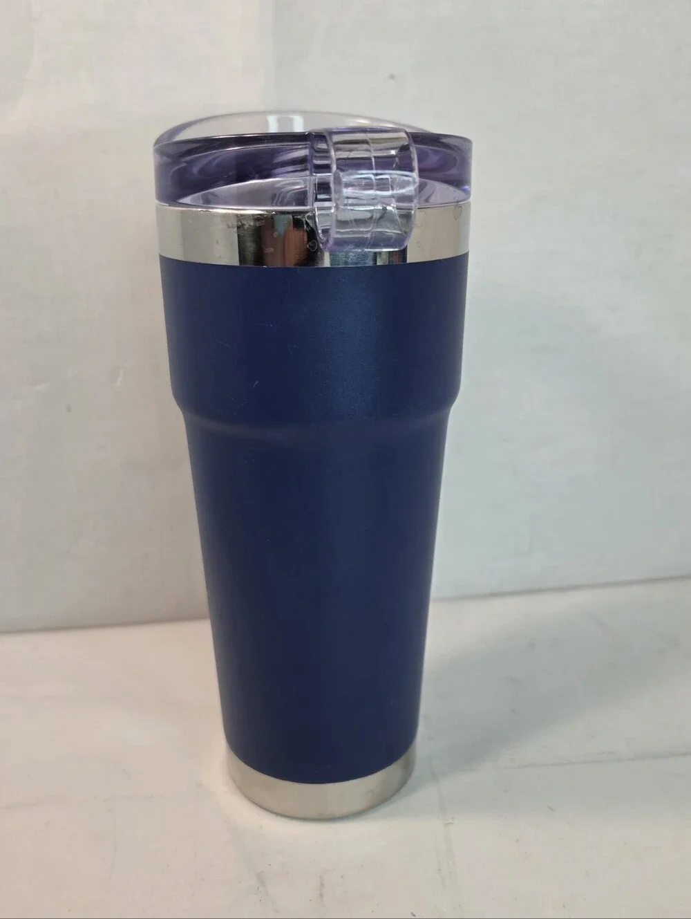 Dunkin (2022) 24oz Stainless Steel Travel Tumbler Blue.